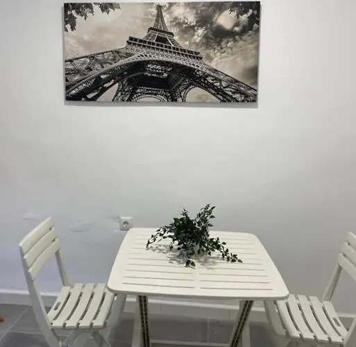 Confortable Adosado En Apartmán Elche